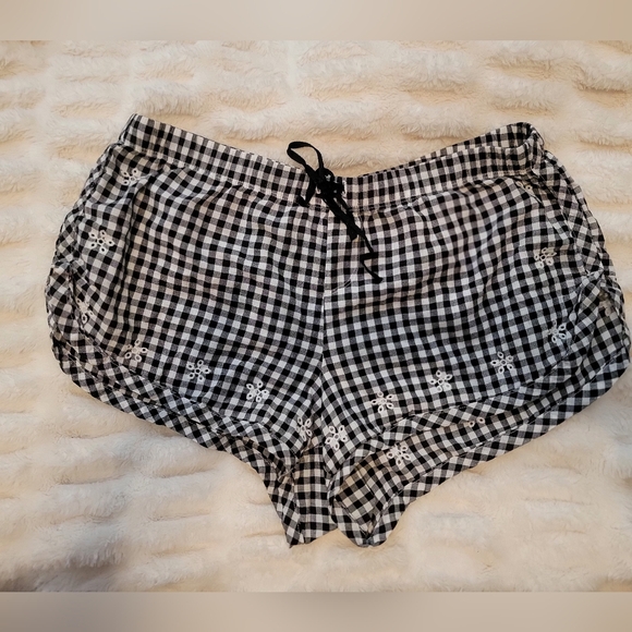 Victoria's Secret Other - Victoria's Secret Black and White Gingham Sleep Shorts